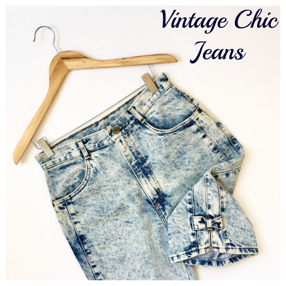 VINTAGE 90s Chic Jeans Acid Wash Crop, Long Shorts